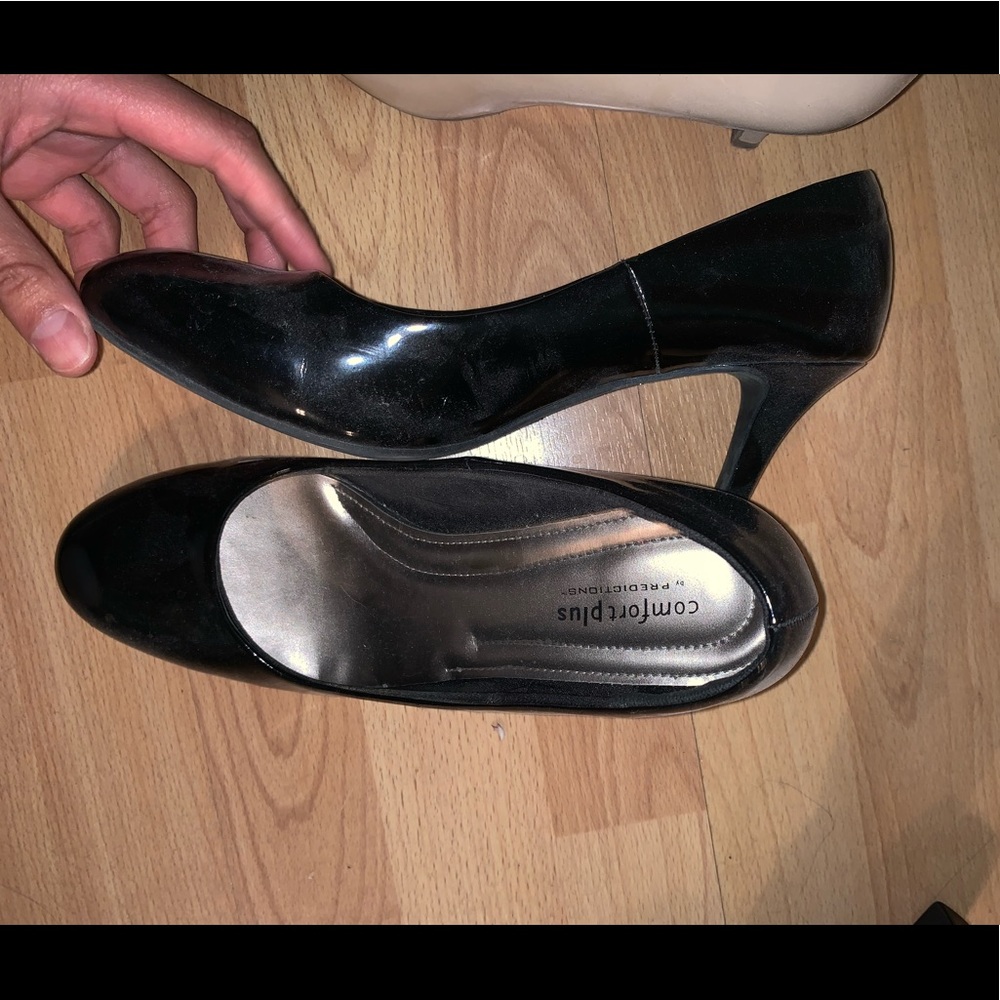 Black high heels !!!